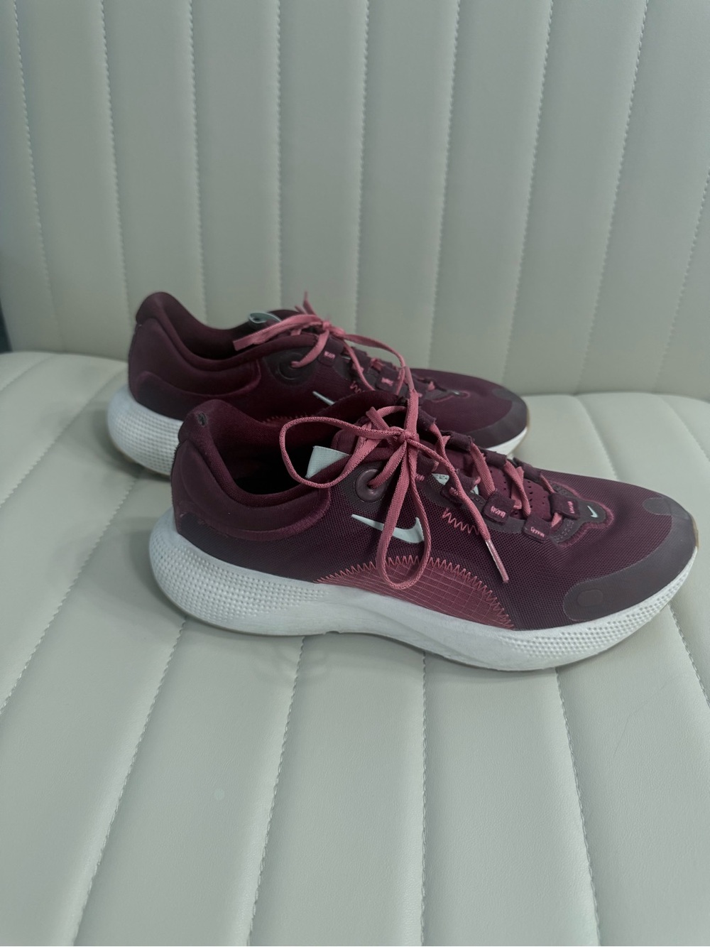 Nike shoes size 8